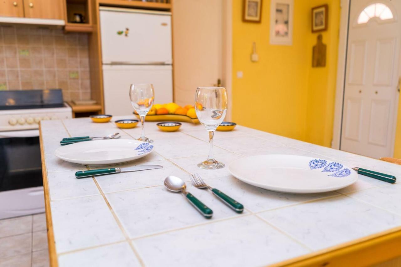 Appartamento 2 Bed House With Mountain View Alykes  Esterno foto