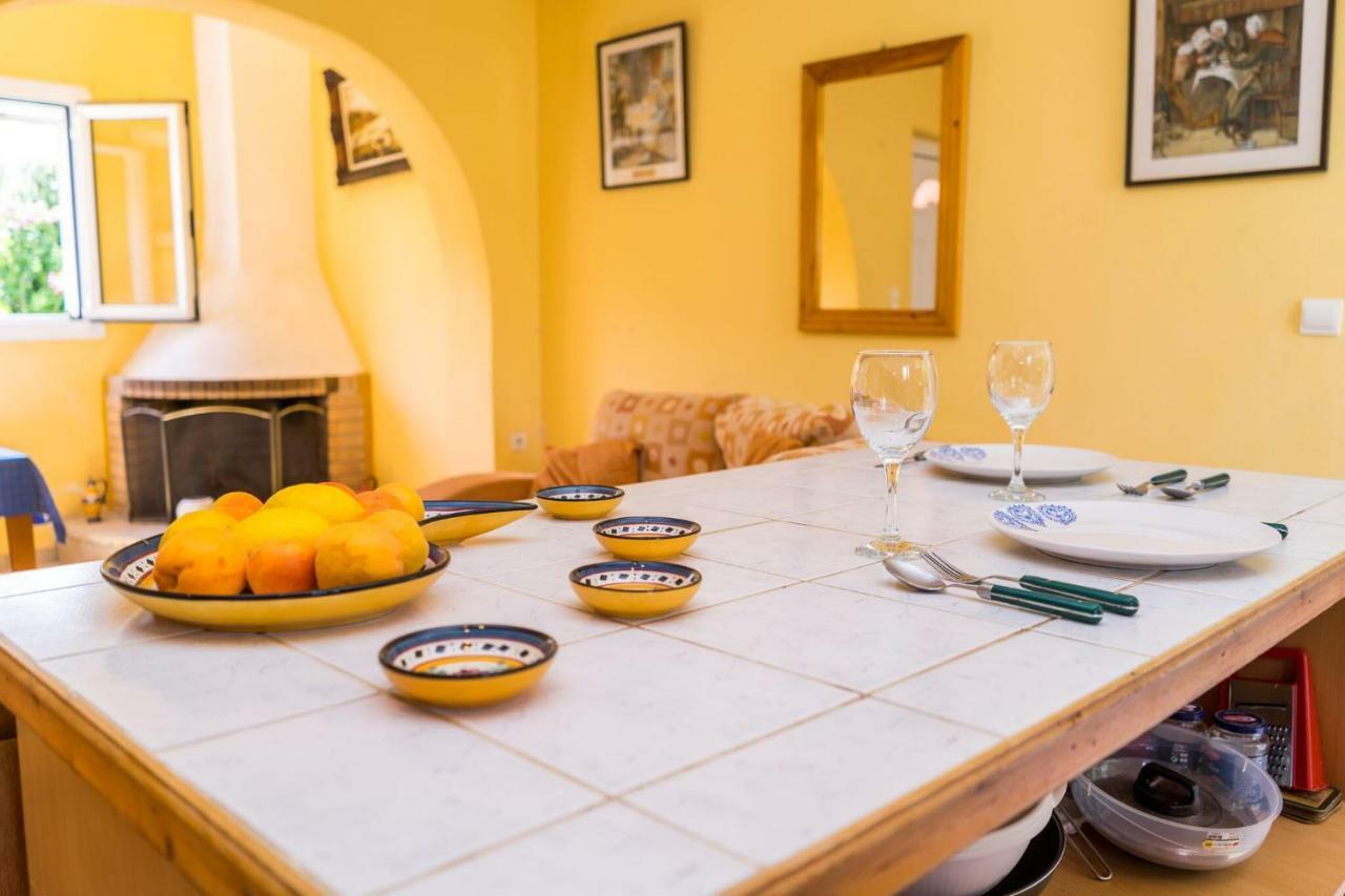 Appartamento 2 Bed House With Mountain View Alykes  Esterno foto