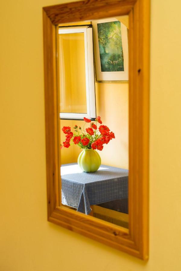 Appartamento 2 Bed House With Mountain View Alykes  Esterno foto